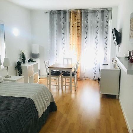 Resitur Luxury Suit 2 Sevilha Exterior foto