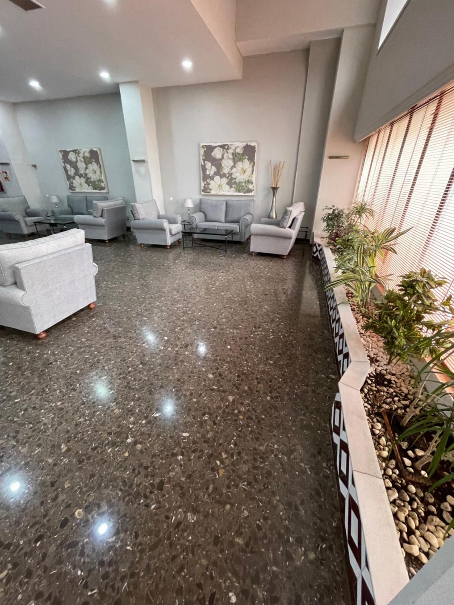 Resitur Luxury Suit 2 Sevilha Exterior foto