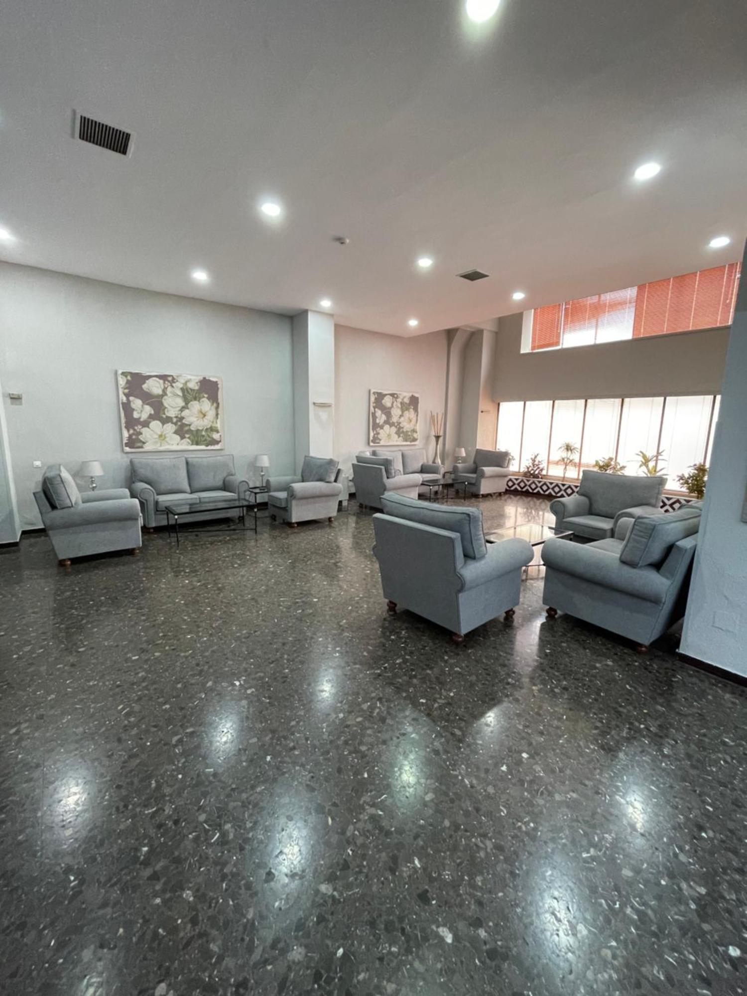 Resitur Luxury Suit 2 Sevilha Exterior foto