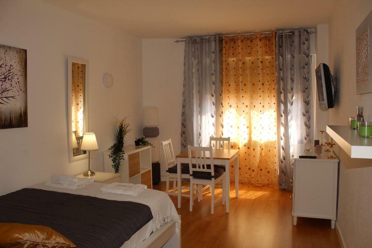 Resitur Luxury Suit 2 Sevilha Exterior foto